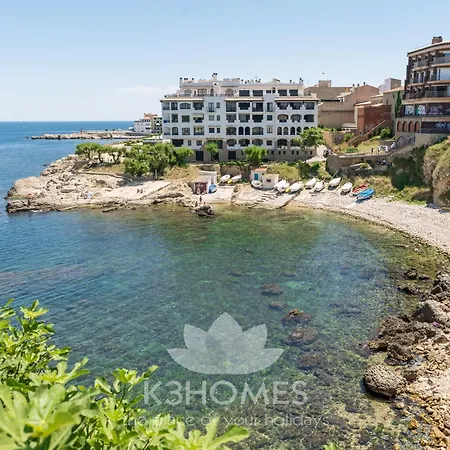 Mireia Villa L' Escala