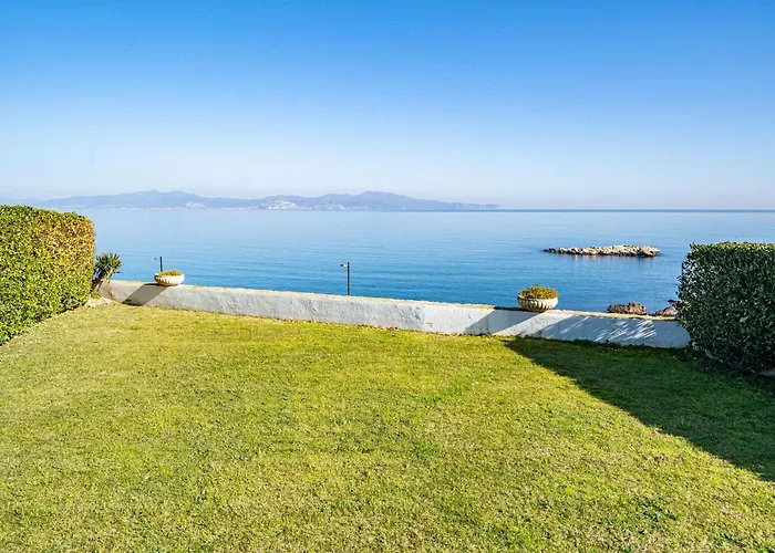 Mireia L' Escala